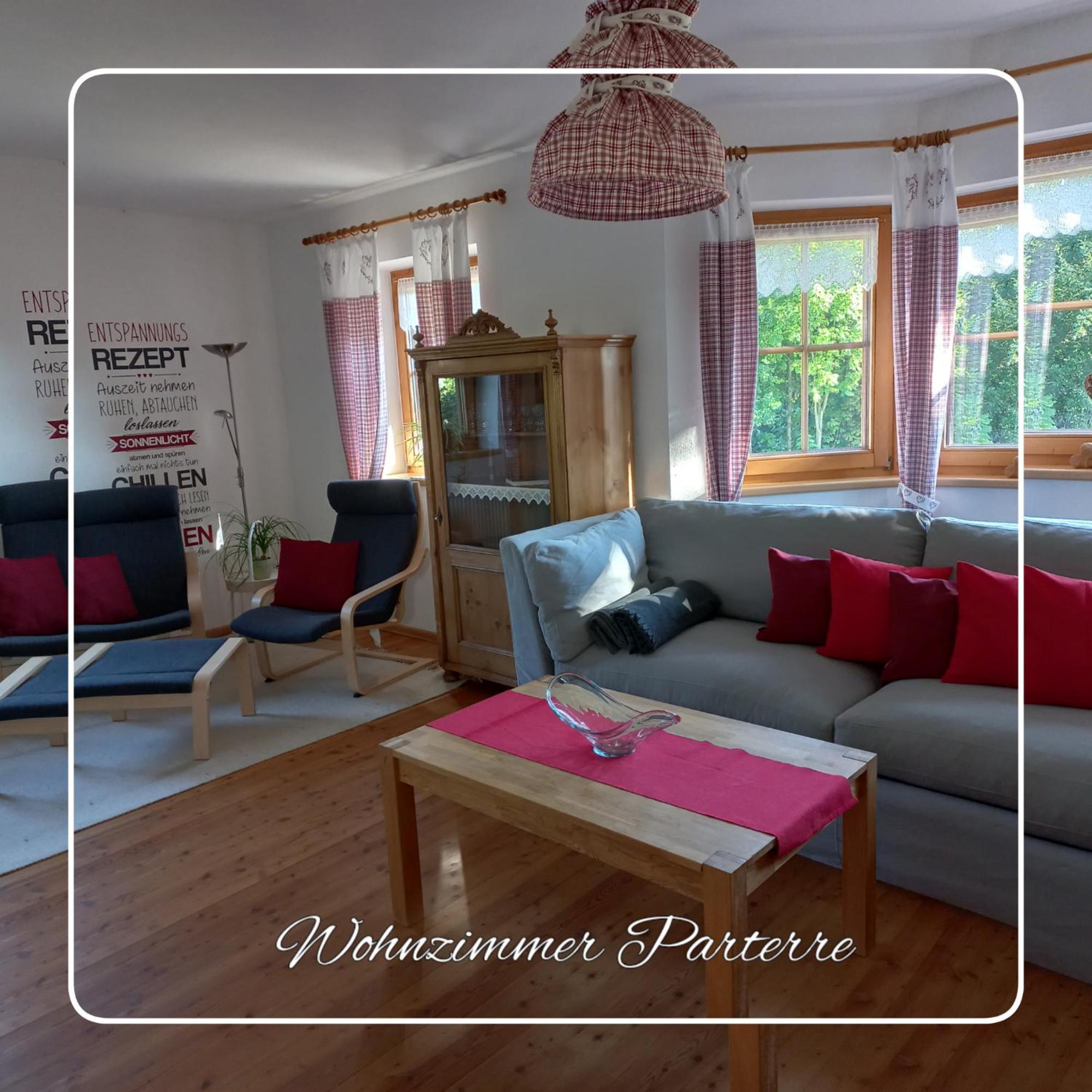 Chalet Gluecklich Sein... เอลล์เมา ภายนอก รูปภาพ