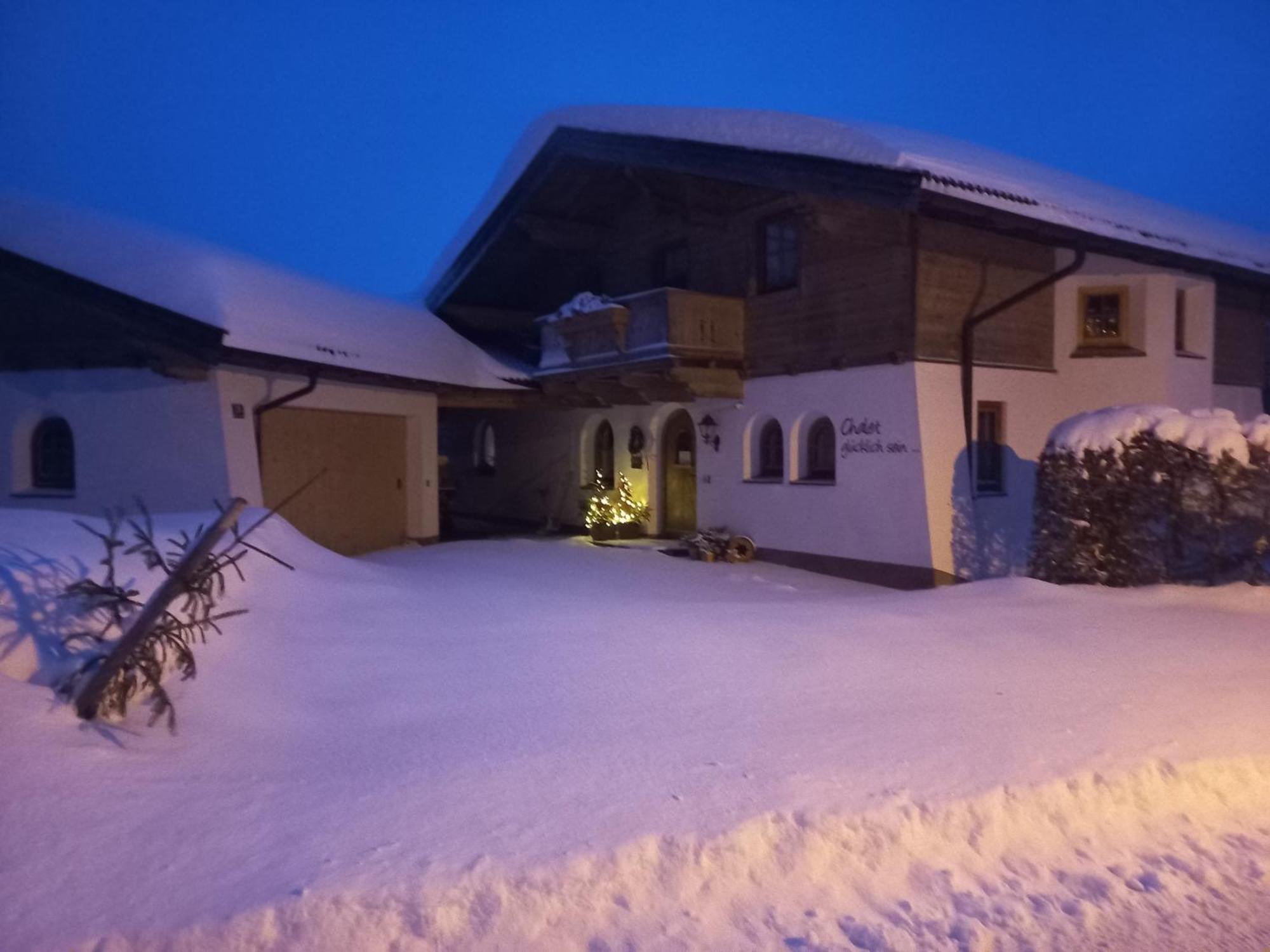 Chalet Gluecklich Sein... เอลล์เมา ภายนอก รูปภาพ