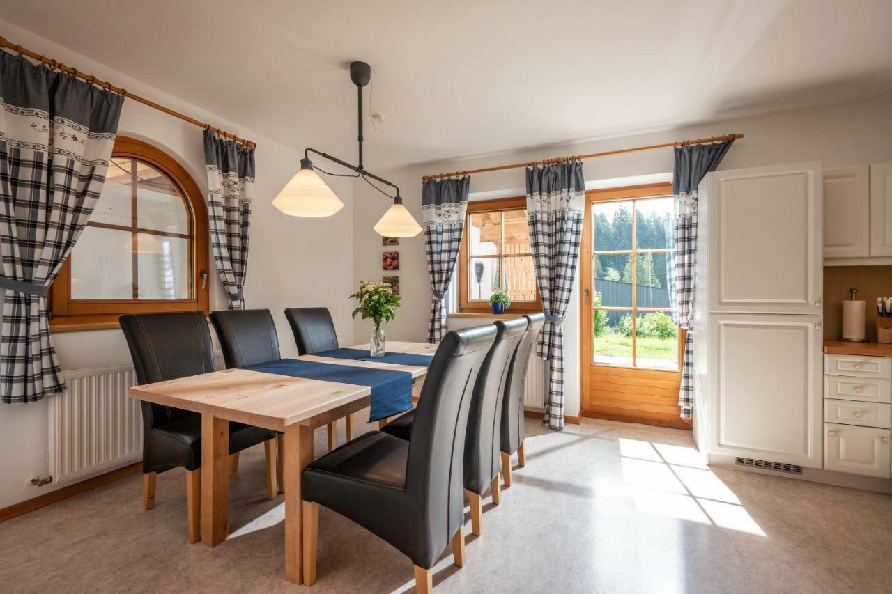 Chalet Gluecklich Sein... เอลล์เมา ภายนอก รูปภาพ
